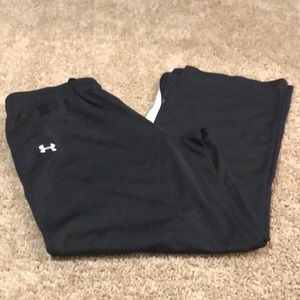 Loose workout Under Armour pants